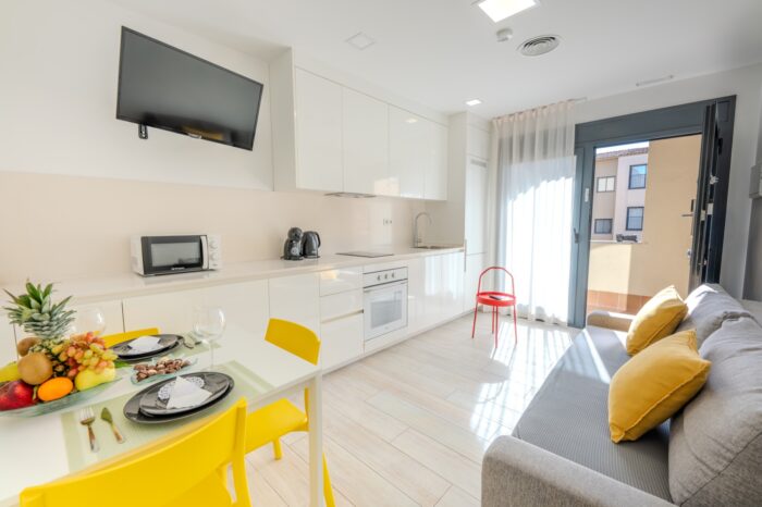 Appartement d'une chambre avec cuisine équipée au Castell Beach Aparthotel à Castelldefels